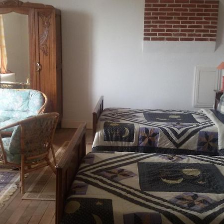 Bed and Breakfast L'Escale Fleurie Vincelles  Exterior foto